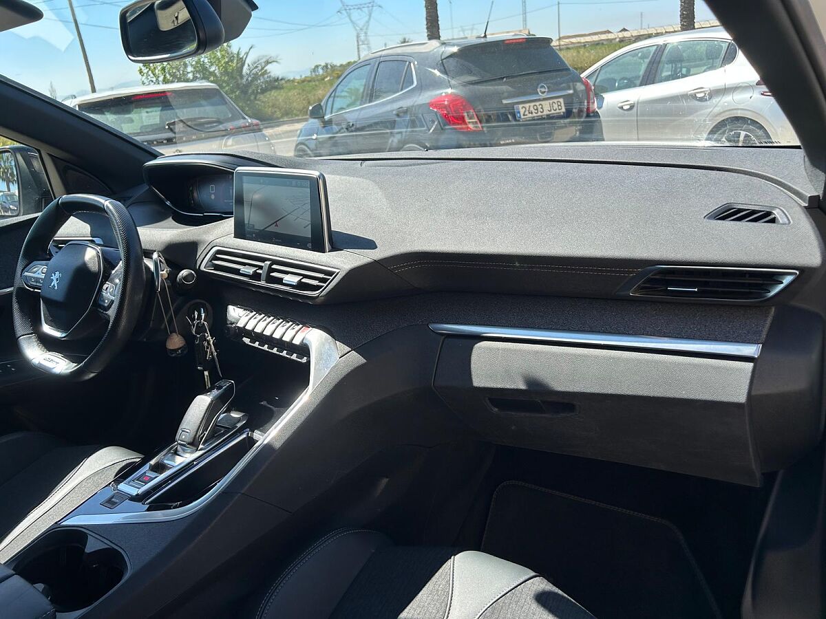 PEUGEOT 3008 GT LINE 1.5 HDI AUTO SPANISH LHD IN SPAIN 93000 MILES SUPERB 2018